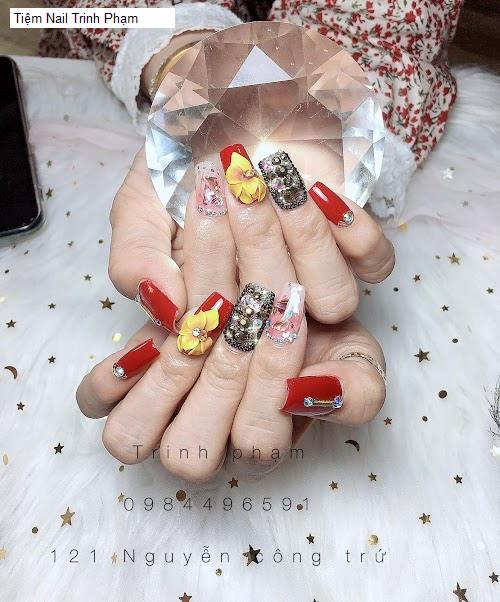 Tiệm Nail Trinh Phạm